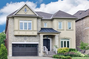 This stunning, executive 2 storey detached home with Ravine lot is nestled in the prestigious Meadowvale Village community.