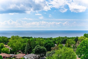 Wow ! Experience Breathtaking Unobstructed Views of Lake Ontario amp ; the CN Tower Skyline from this Top Floor in this Rarely Offered 840sq.