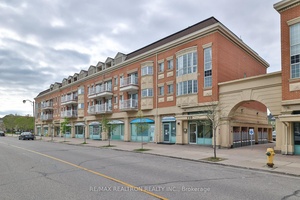 Welcome To The Executive boutique Condo Townhome In The Heart Of Cornell Village.