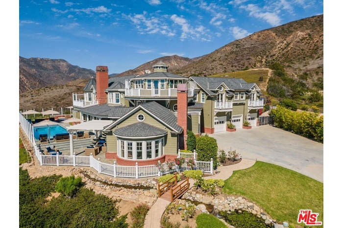 Private, sprawling, panoramic