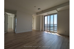 New Condo in the heart of Oakville.
