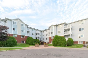 Beautifully renovated 2 bedroom condo in Lorry Greenberg area perfect for investors or down sizers.