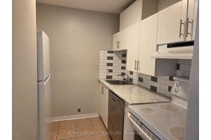 Welcome to this Sparkling Two Bed One Bath.
