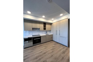 Luxury 3 Bedrooms Corner Unit Seasons In Concord Park Place.