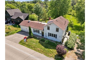 Welcome to this beautifully updated 3 bedroom home in the highly sought after hamlet of Ashburn, just minutes from Brooklin !