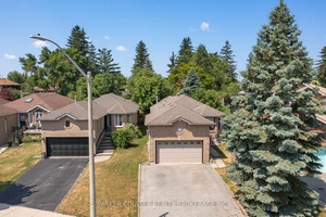 Beautifully renovated open concept bungalow in Barries sought after south end.