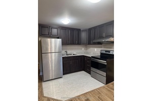 Welcome to your new home at 6 Eatonville, Brampton.