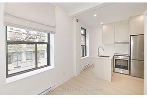 Live in the heart of downtown Toronto with this fully renovated 2 bedroom, 1 bathroom suite on the 3rd level, ideally located above a quiet commercial space at King Street ...
