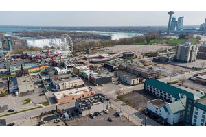 Flagship Hospitality Property in the Heart of Niagara Falls 5043 Centre Street.