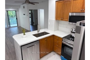 Welcome to this beautiful condo in Torontos convenient and popular Weston Village This condominium is conveniently located steps to all transportation, schools and shops.
