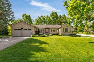 CORNER LOT STUNNER WITH A POOL, FINISHED BASEMENT, amp ; PRIME LOCATION !