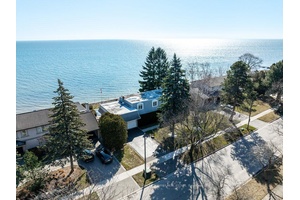 Discover the unparalleled opportunity to create your dream luxury home on one of Rattray Marsh's most sought after waterfront streets.