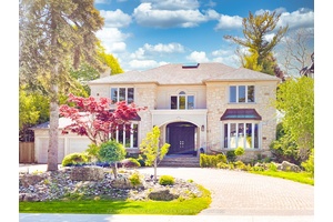 Stunning Newly Renovated in 2024 On Rare 80' Foot Wide South Lot With Circular Driveway.