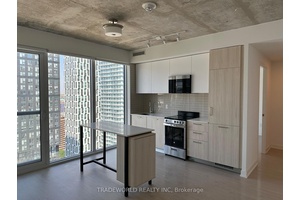 Bright One Year New 3 Bedroom amp ; 2 Bathroom Condo Located In The Heart Of Toronto Excellent Layout Unobstructed South amp ; West City View Functional Layout 9' Ceiling ...