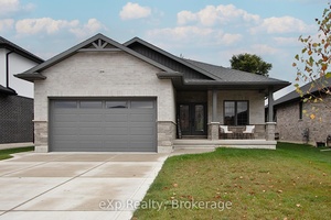 Welcome to this beautifully crafted home by Bob Scott, built in 2022 and designed with versatility and comfort in mind with high quality finishes.