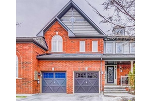 Beautiful and spacious 1729 sq.