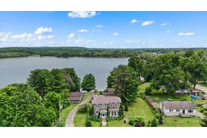 A Rare Waterfront Offering in the Heart of Lyndhurst !