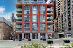 A Rare Minimalist Concept In A Quiet Building Yet In The Center Of It All !