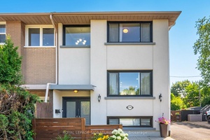 Beautifully Updated Semi Detached Home In Central Burlington !
