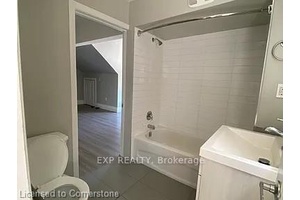 Bright, loft style top floor unit with loads of character !