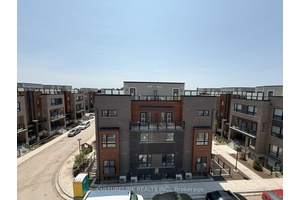 Brand new CORNER unit Furnished spacious 3 Bedroom 3 Washroom Massive private rooftop terrace, perfect for entertaining or relaxing 9ft smooth ceilings thru out, carpet free Contemporary kitchen, center island ...