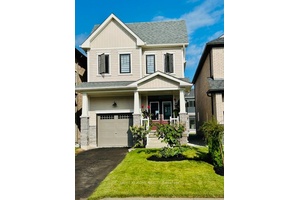 3 Bedrooms 2. 5 Bathrooms Immediate or Flexible Move In.