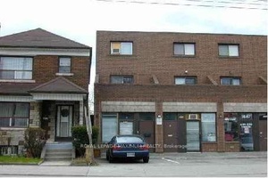 Newly Renovated 3rd Floor Apartment, Close to All Amenities, TTC, Shops, Schools.