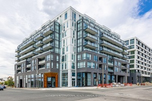 Bronte Condos, corner unit penthouse, 2 bedrooms with den with 2 bathrooms, 1, 275 sq.