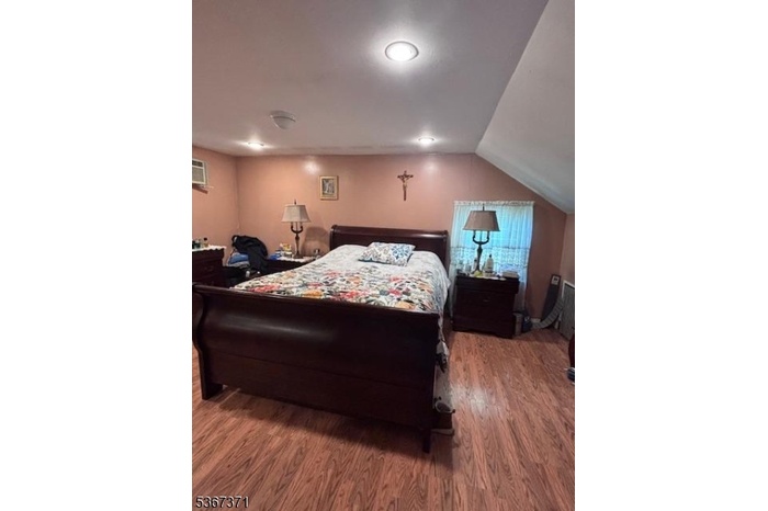 Bedroom on 2nd floor