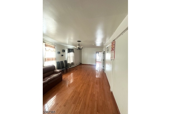 Apt 1 - Living Room