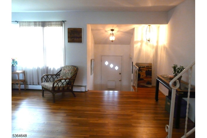 Entry Foyer