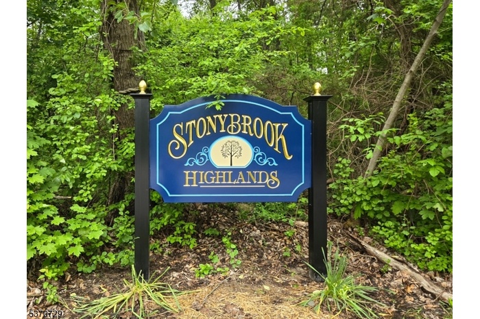 Stonybrook Highlands community