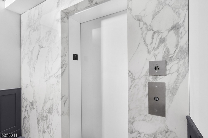 elevator