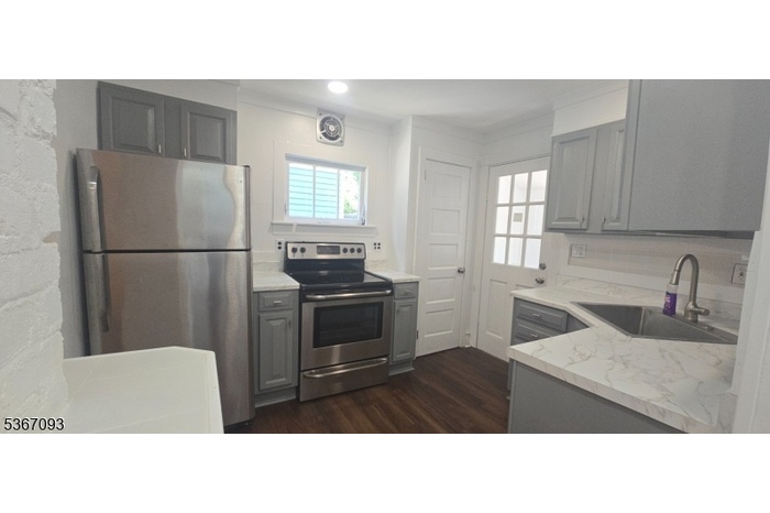 Full view of Kitchen