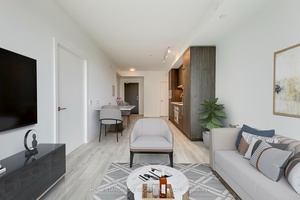 Location, Location ! ! amp ; Unbelievable Value !