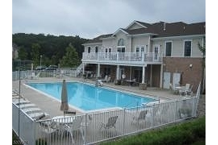 Association Pool