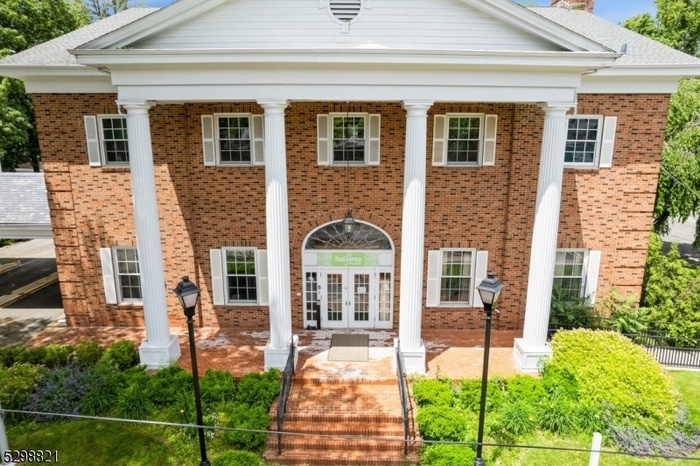 12,000 square foot building