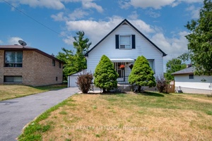 Endless Potential in a Prime Peterborough Location !