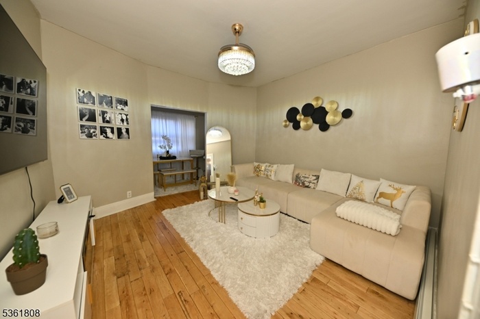 1st Floor Living Room