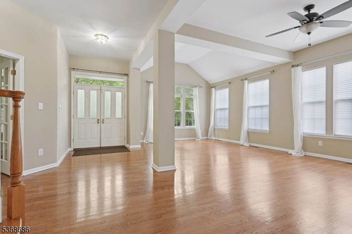 Living Room & Dinning Room