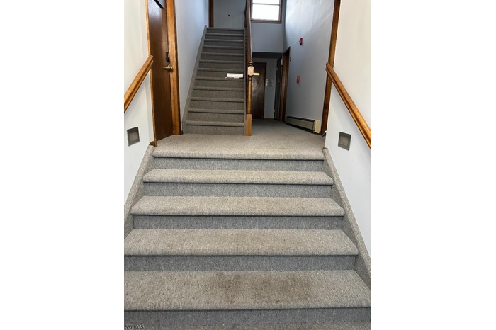 FOYER ENTRANCE