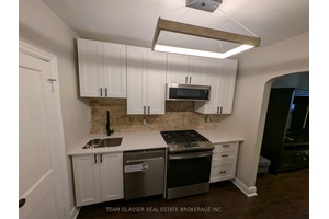 Unit 6 111 Dundas St Located in the heart of beautiful Downtown London, just steps from the vibrant corner of Talbot and Dundas.