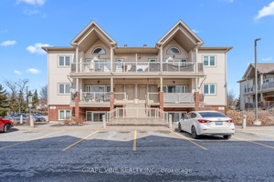 Welcome to this convenient lower level 2 bedroom condo in desirable Chapman Mills.