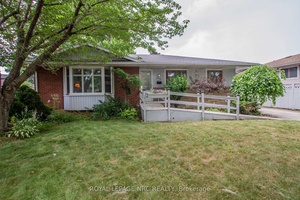 Welcome to 4204 Linwood Crescent, Niagara Falls !