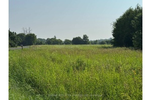 LOOKING FOR A BUILDING LOT ?
