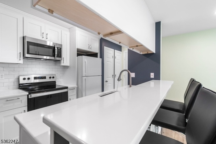 Modern kitchen (2024)