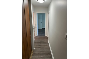 Spacious 2 bedroom condo in central Scarborough location.