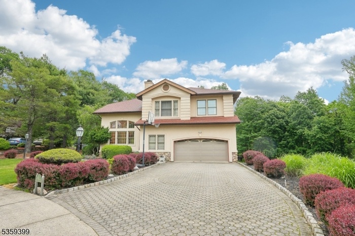 2 Car Garage
