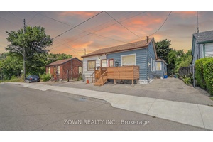 Charming 3 Bedroom Starter Home in Prime Central Location !