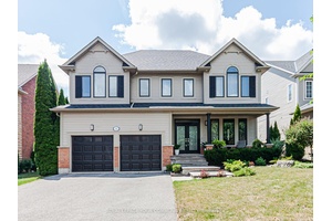 Welcome to 72 Birkhall Place, located in one of the highly sought after family neighborhoods of Barrie with schools, parks, shopping, Go Station, 400 Hwy amp ; exceptional waterfront only ...